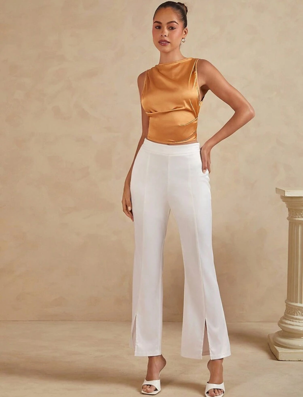 Top de Satin Ajustable Espalda Descubierta