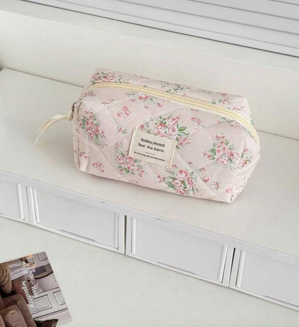 Cosmetiquera floral S+M+L