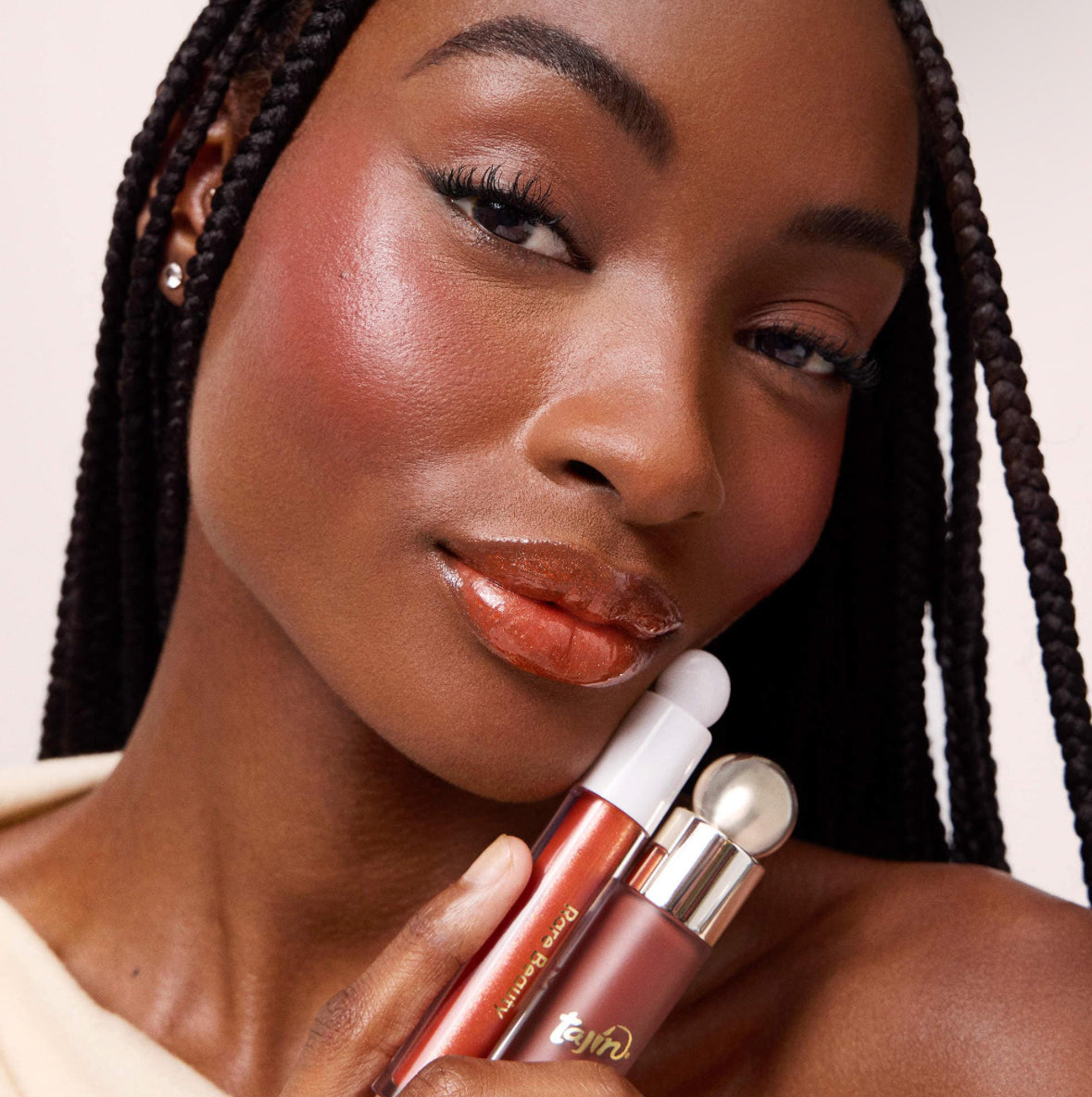 Rare Beauty x Tajin Soft Pinch Liquid Blush & Positive Light Luminizing Lip Gloss Duo Set *BAJO PEDIDO*