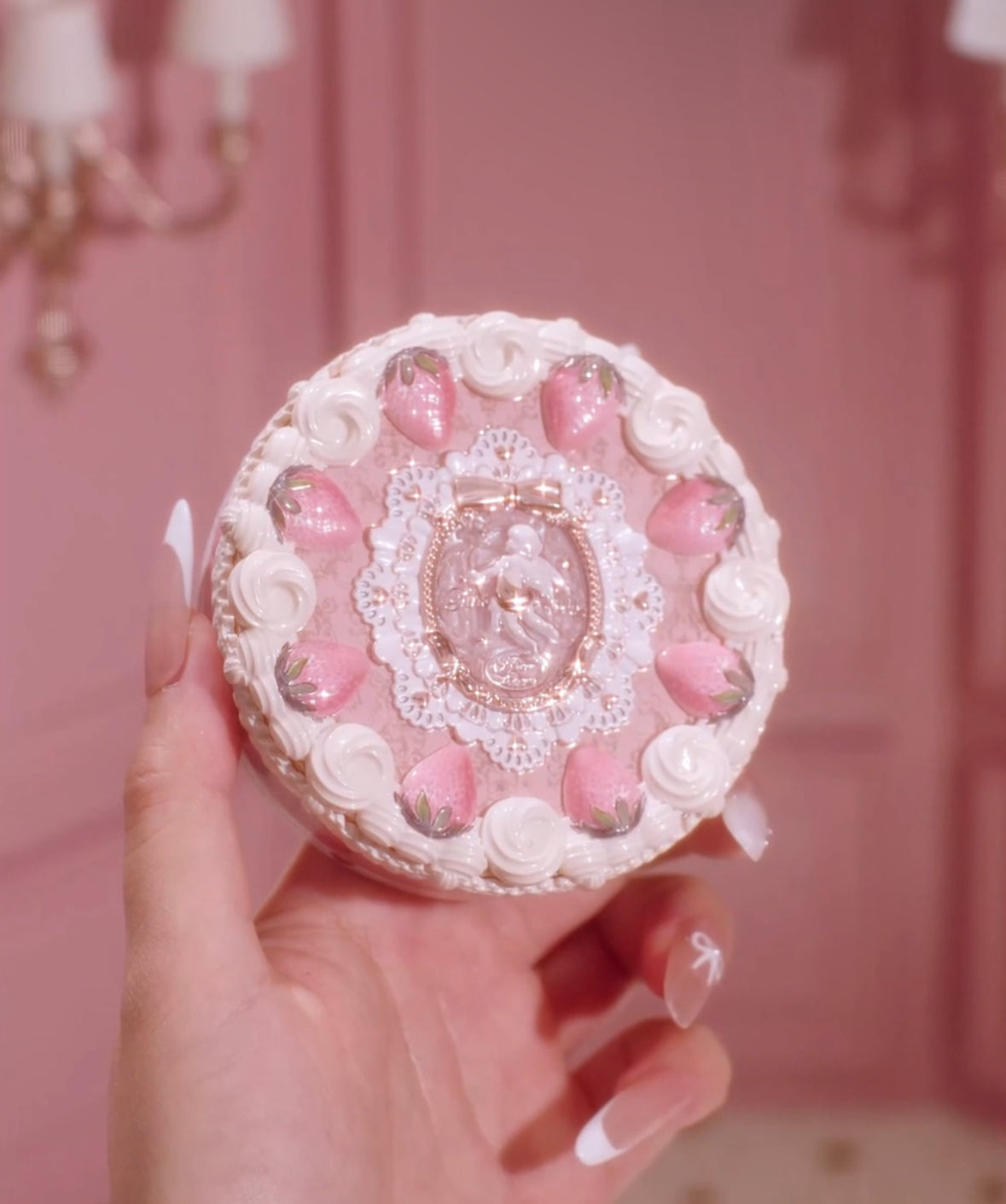 [Flower Knows] Strawberry Cupid Pressed Powder