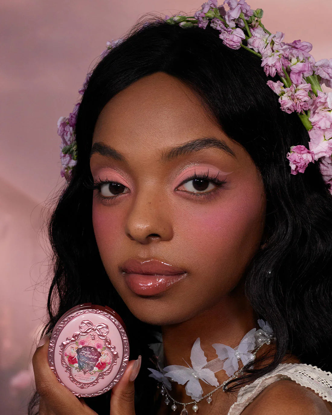 Flower Knows Midsummer Fairytales Velvet
Embossed Blush #02 Dreaming Butterfly